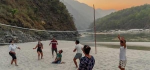 beach-volleyball-rishikesh