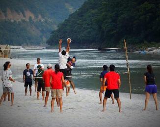 beach-volleyball-rishikesh