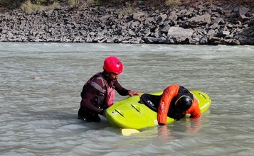 kayaking-introduction