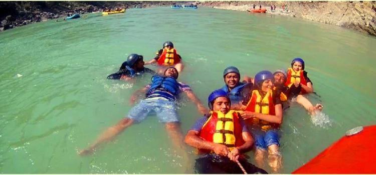 body-surfing-in-rishikesh